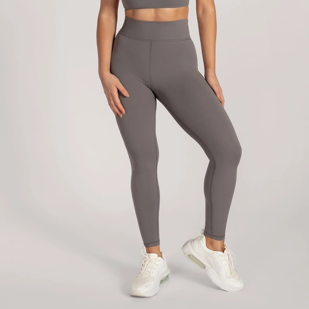 Meshki Gray High-Waisted Leggings